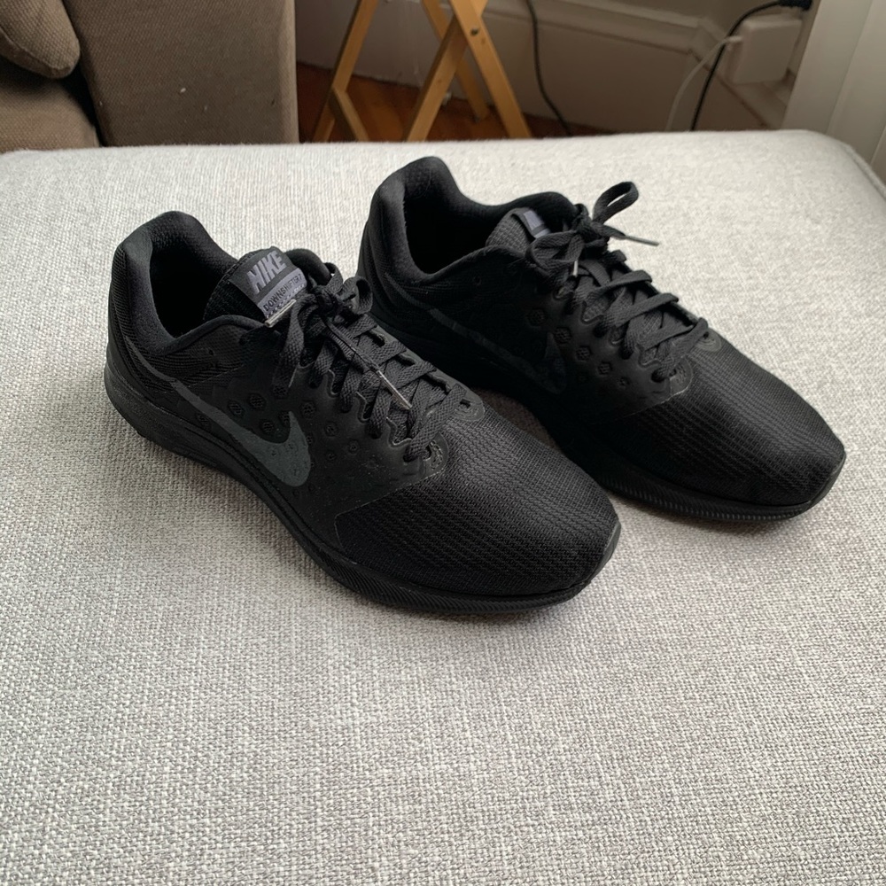 Nike Women’s Downshifter 7 Running Shoes